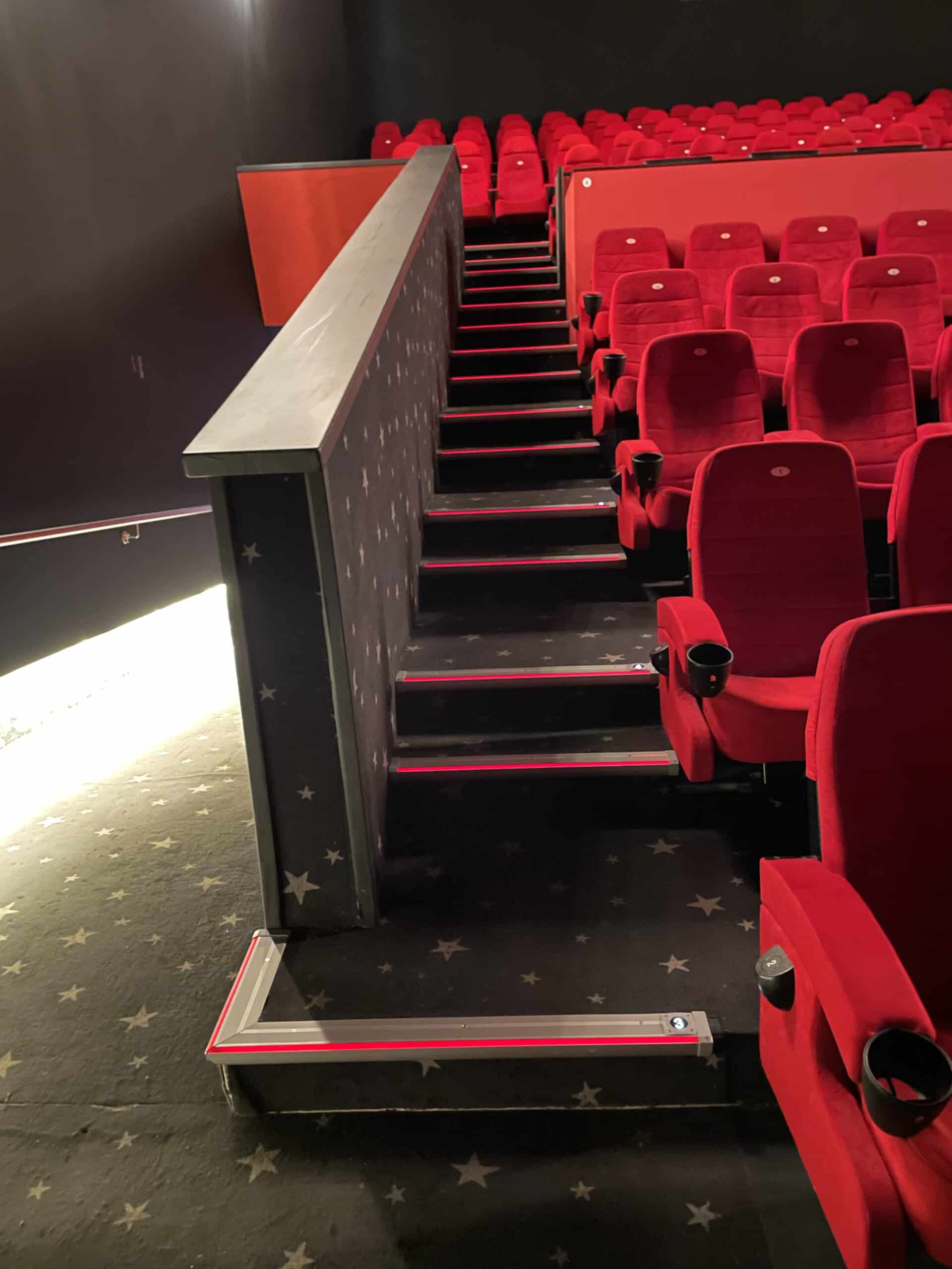 Cineworld Mainfrankenpark Dettelbach Stufenbeleuchtung alle Säle