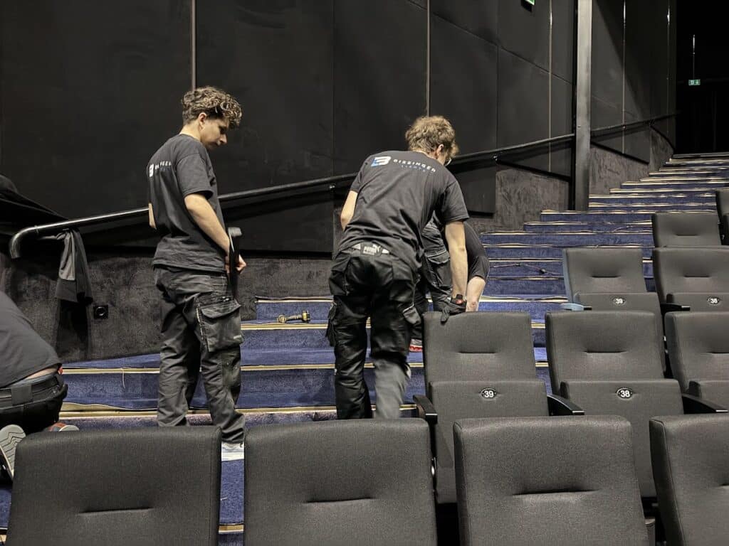 montage Team Bissinger Lights Installations Team Stufenbeleuchtung