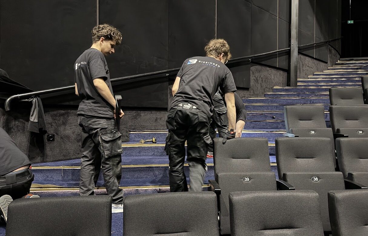 montage Team Bissinger Lights Installations Team Stufenbeleuchtung